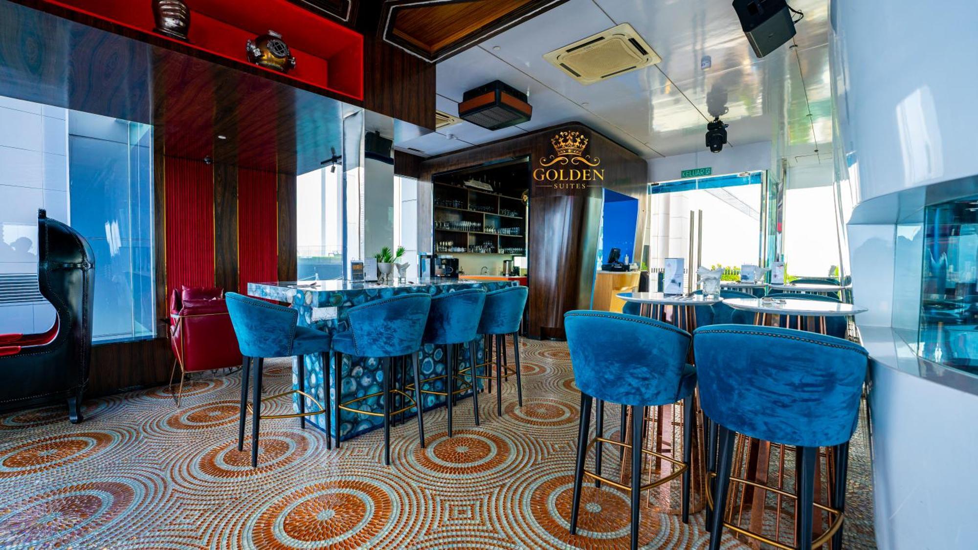 Golden Suites At Platinum Klcc Kuala Lumpur Exterior photo